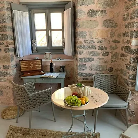 Holiday home On The Port Mansion 2 Hydra *