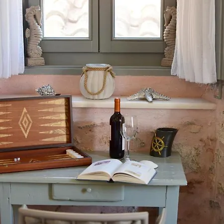 Holiday home On The Port Mansion 2 Hydra